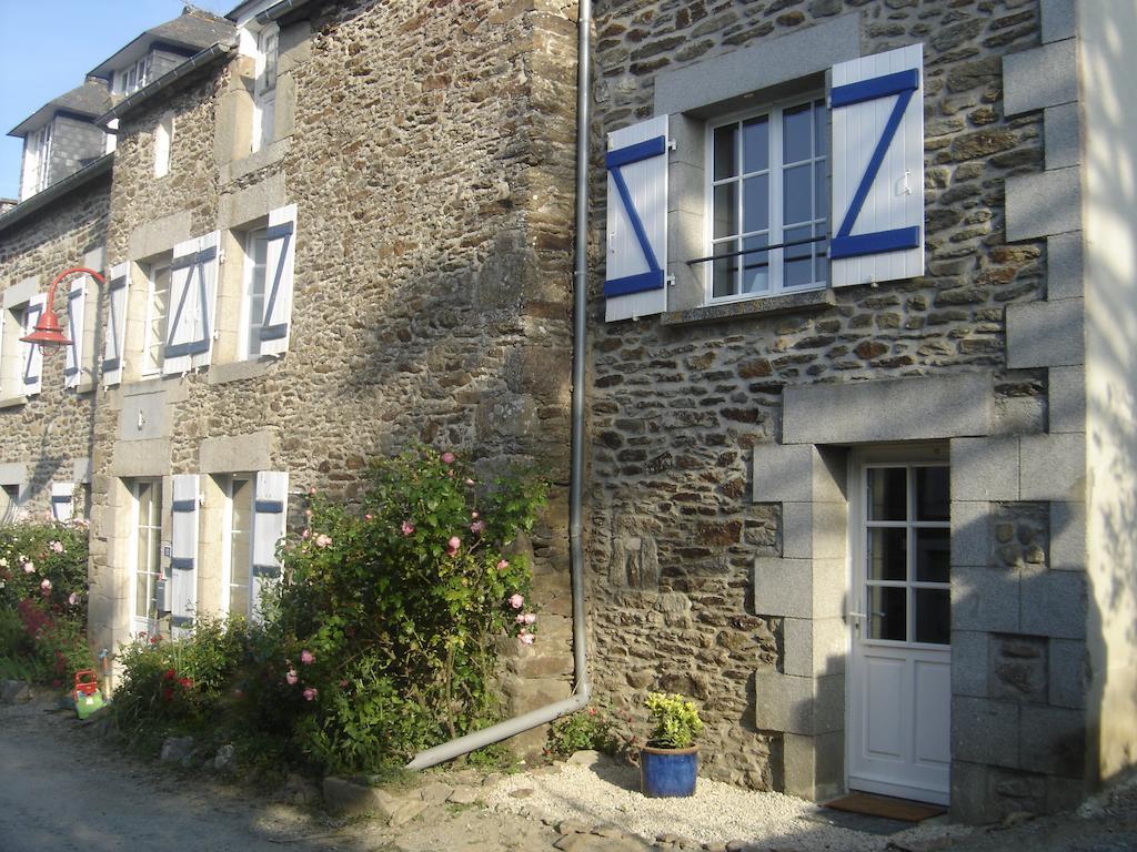 Og Gite Le Minihic-sur-Rance Phòng bức ảnh